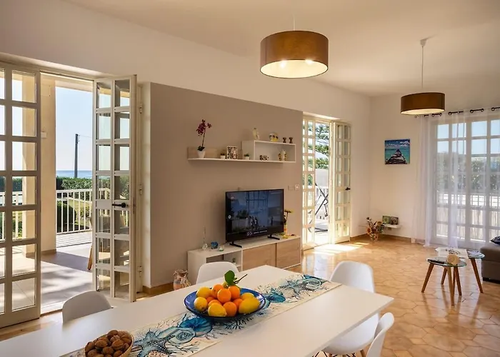 Breathtaking View - Isulatravel Villa *
